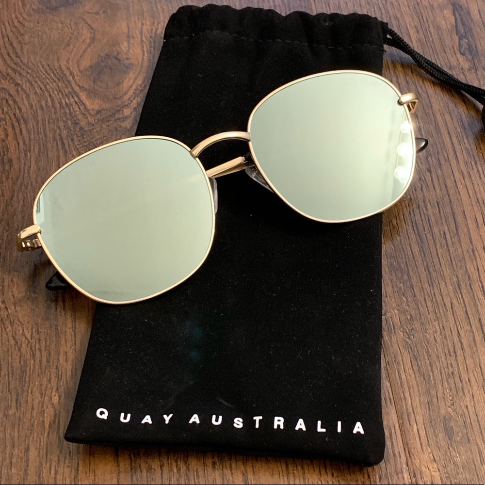 Quay Jezabell Sunglasses